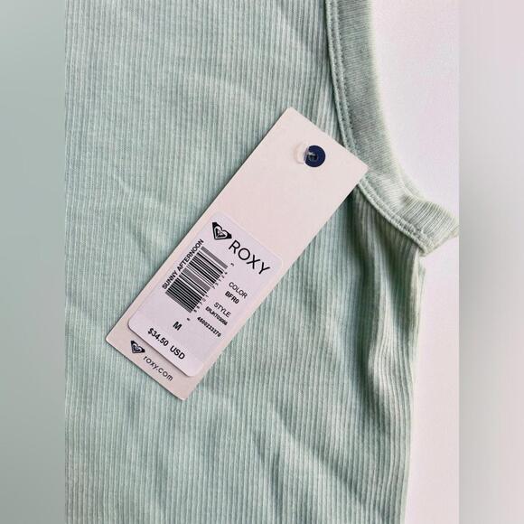 NWT roxy ribbed tee - Picture 5 of 9